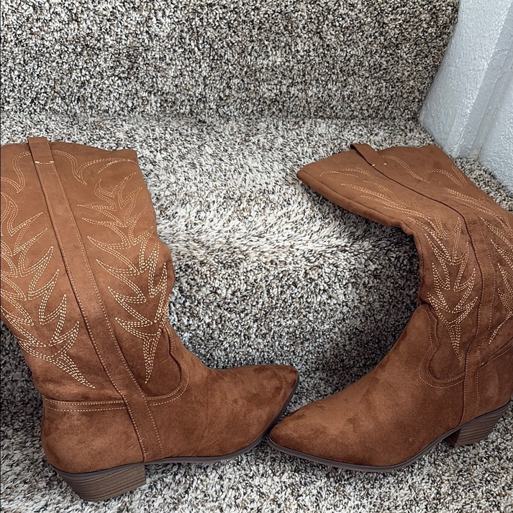 Brown Suede Western Boots